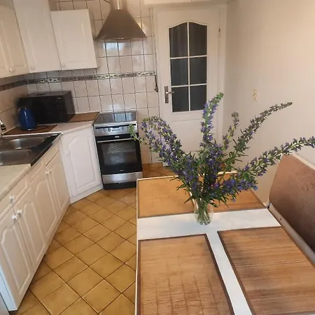 아파트 Mieszkanie 3 Pietro 우스트카