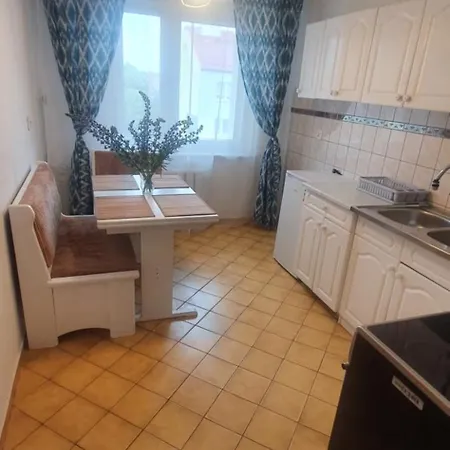 Mieszkanie 3 Pietro 우스트카