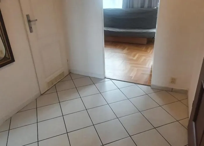 Lägenhet Mieszkanie 3 Pietro *